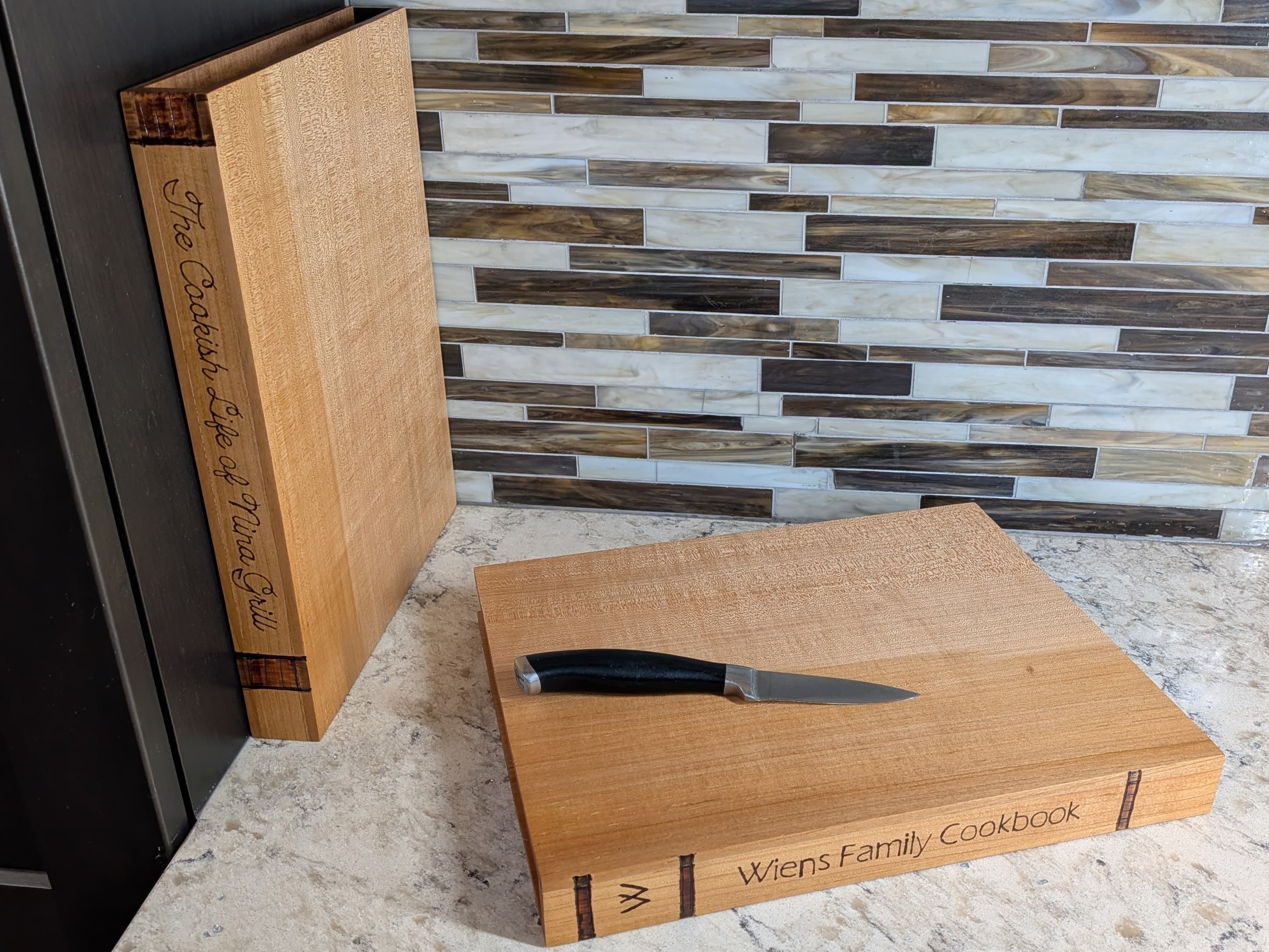 Woodworking project - cutting board book maple