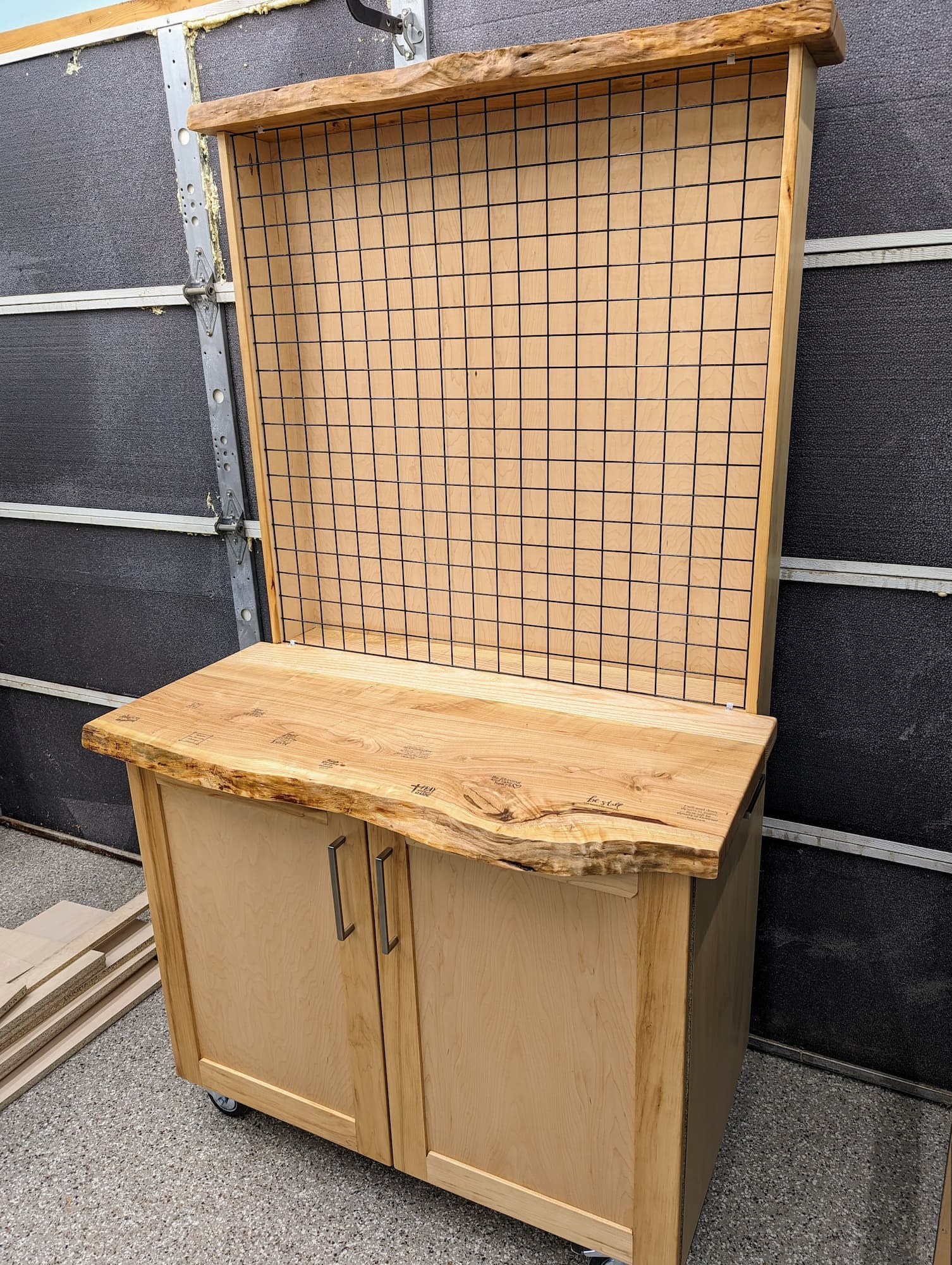 Woodworking project - cabinet portable maple cherry