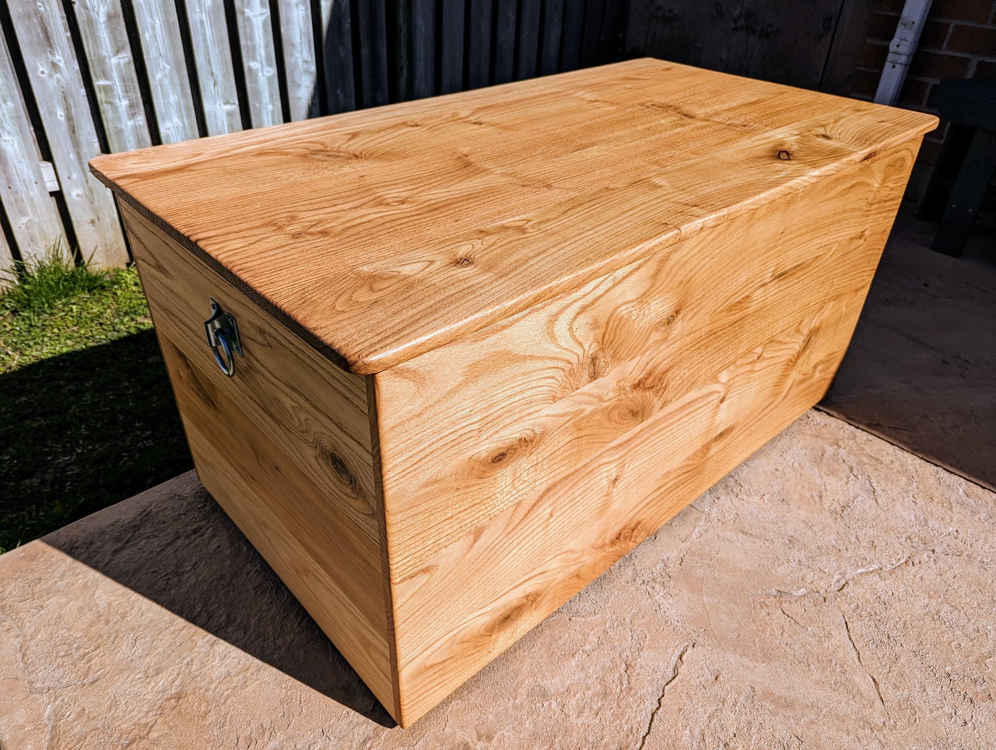 Woodworking project - toy box oak