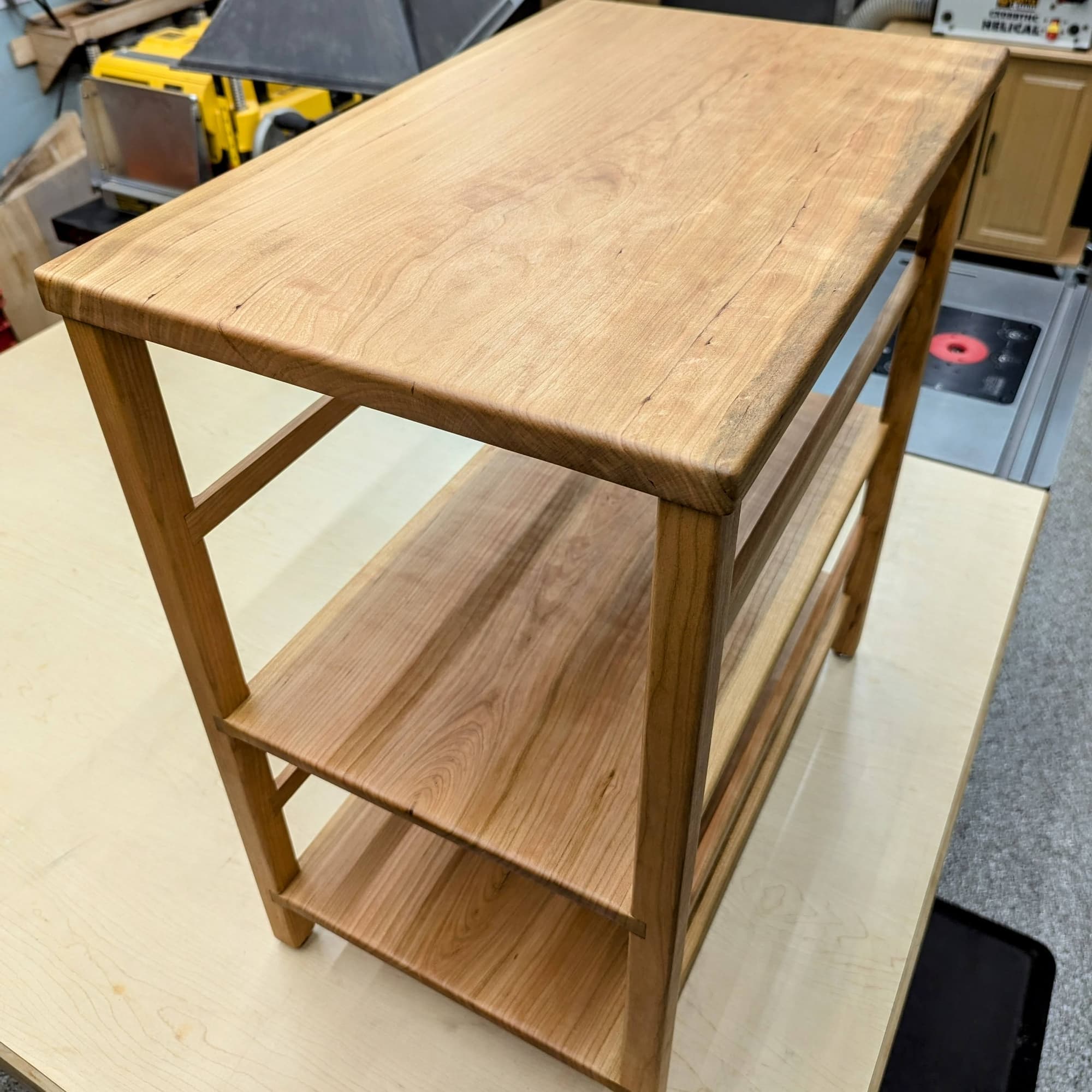 Woodworking project - cherry end table