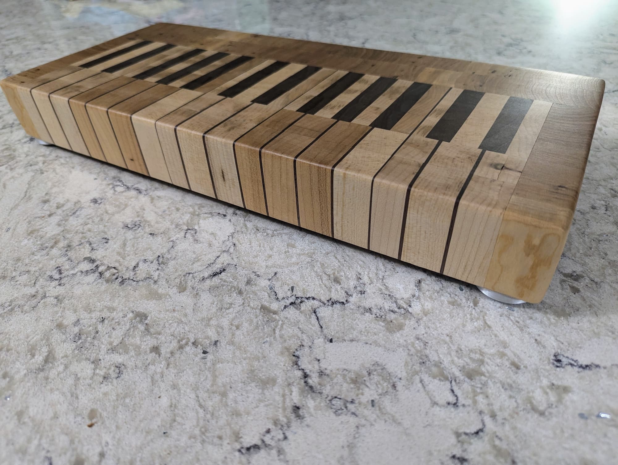 Featured woodworking project - cuttingboard piano walnut maple cherry
